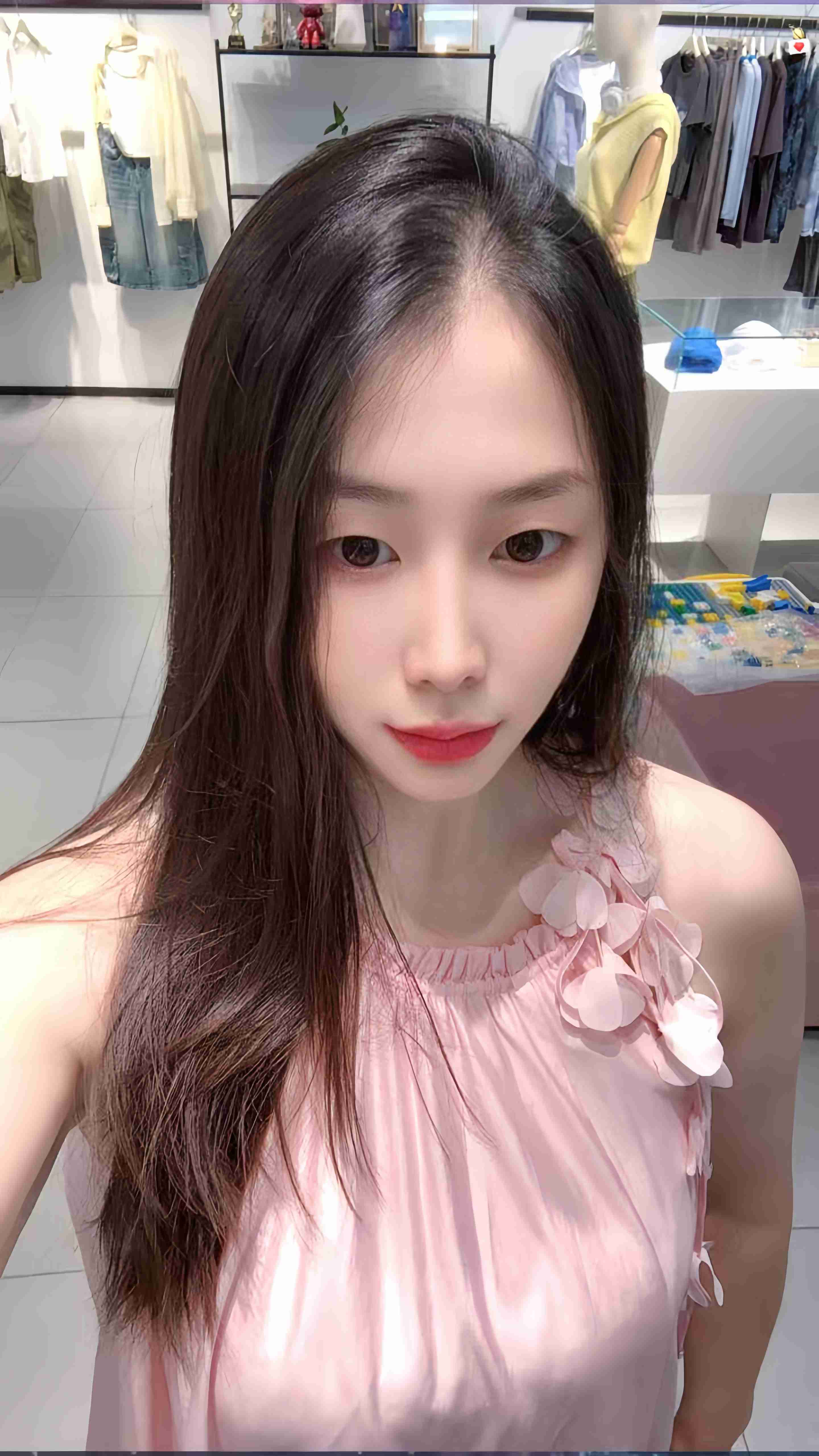 丰满熟女小凡配图3