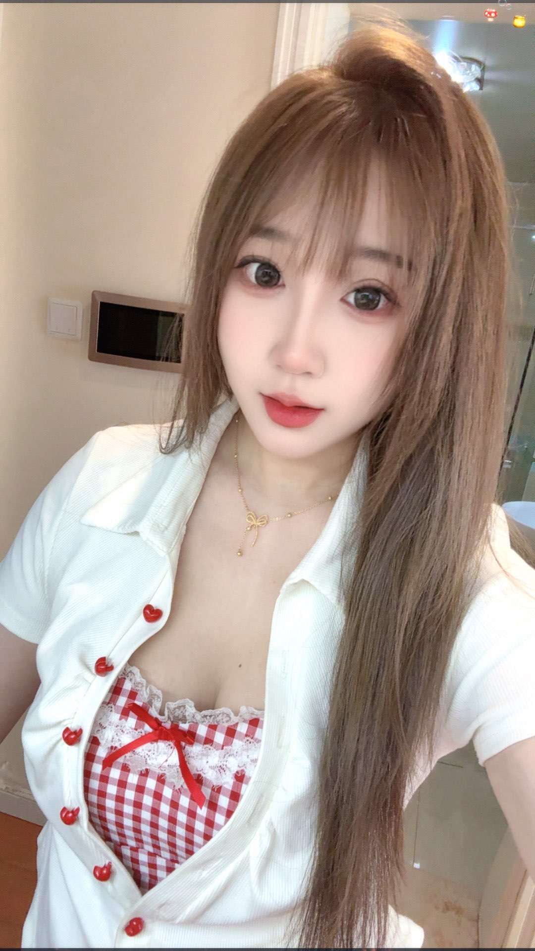 河西颜值性感骚女配图2