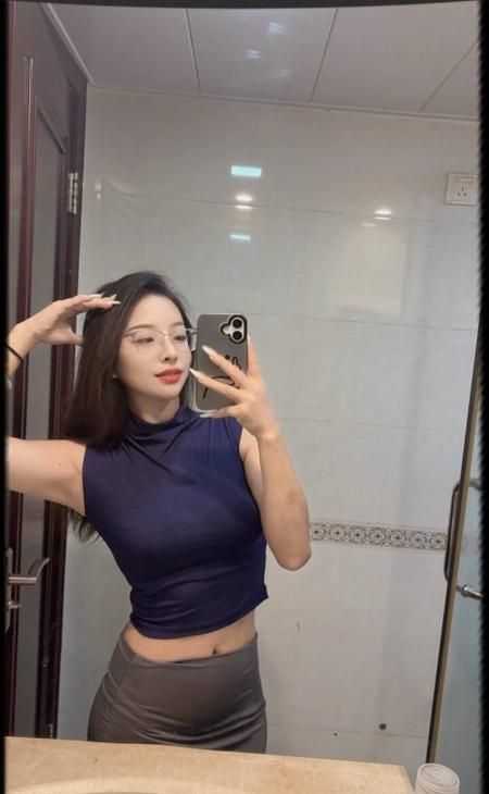 少妇可三通配图2