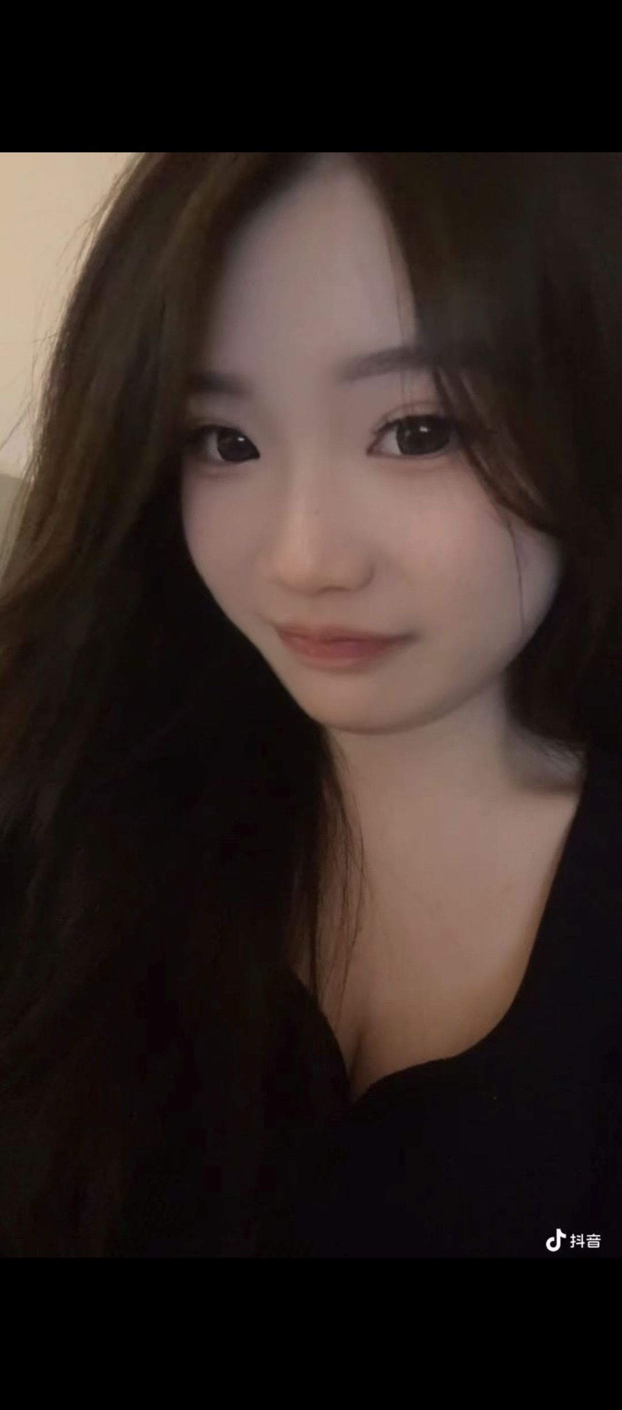 性感清纯菲菲配图5