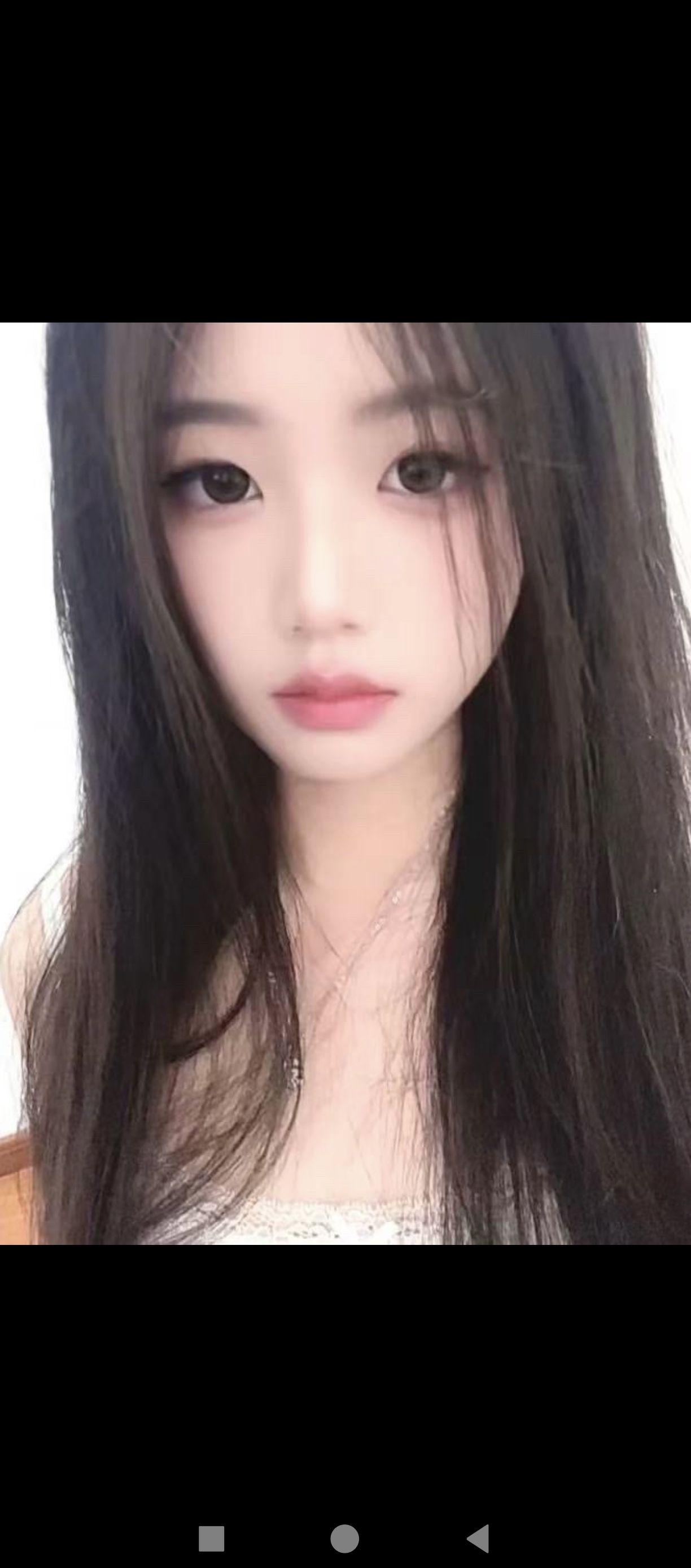 性感清纯菲菲配图1