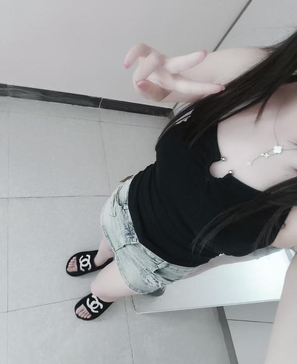 高新区年轻嫩妹-买色网