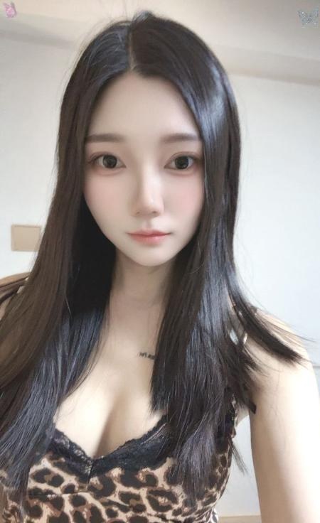 姑苏大长腿美女-买色网