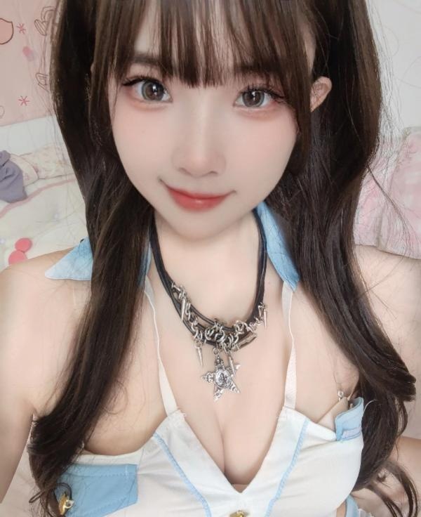 广州白虎嫩妹小葡萄-买色网