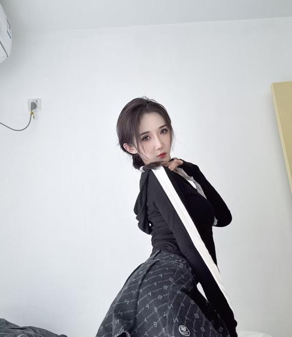 大胸美女-买色网