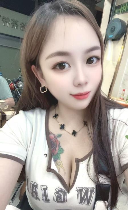 女友感舌吻御姐-买色网