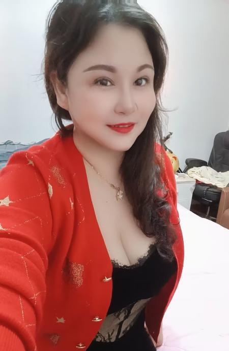 性价比大胸熟女-品茶社