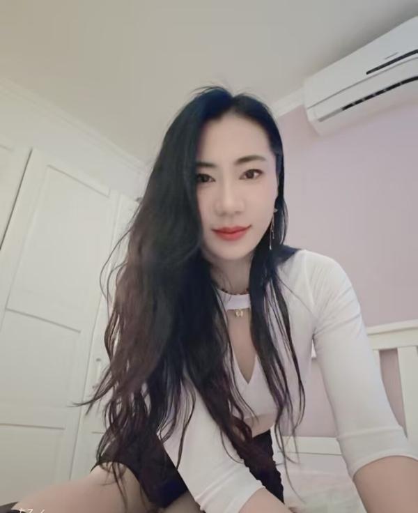 朝阳风骚大奶长腿少妇-买色网
