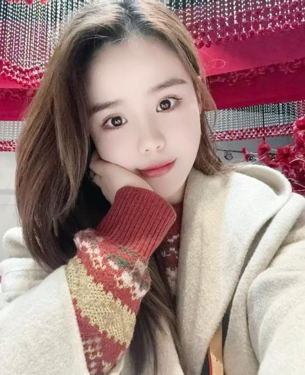 左家庄大眼清纯女友-买色网