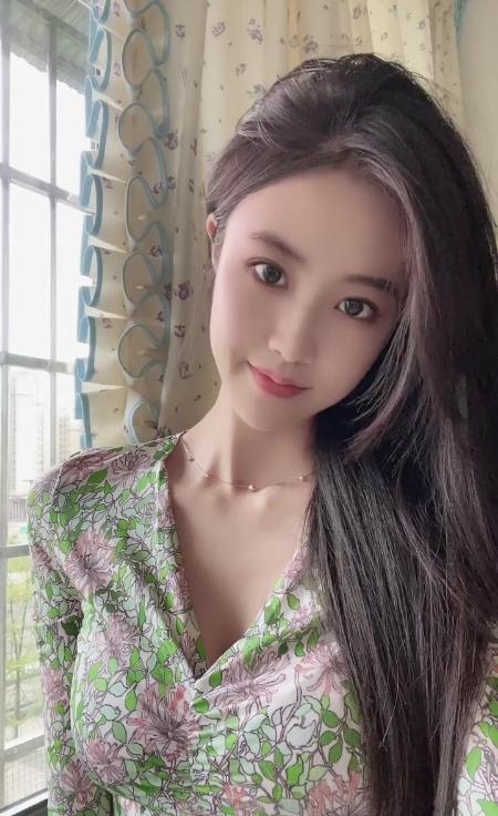 太原反差感骚妹-买色网