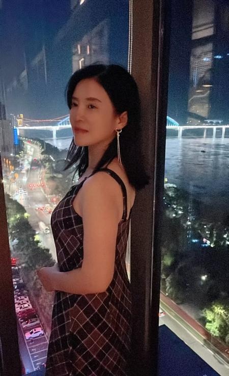武汉良家骚妇-买色网