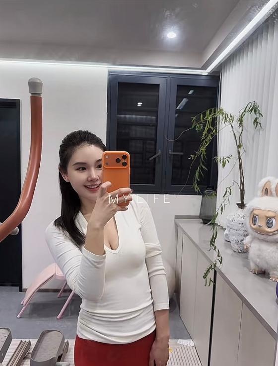 南山瑜伽健身美女佳佳-买色网