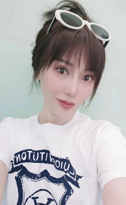 黄泥磅SM调教营老师-买色网