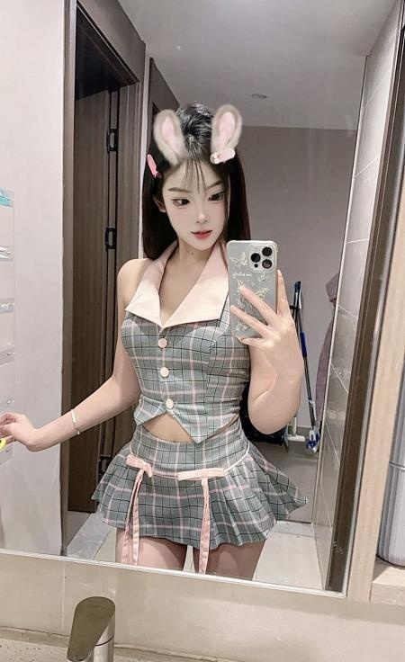 瑶儿制服诱惑-买色网