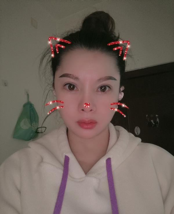 亮马桥附近肥臀小少妇-买色网
