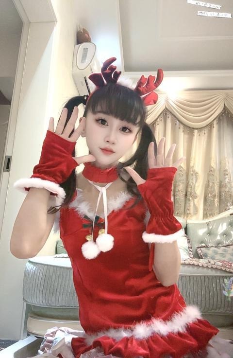 JK双马尾小姐姐-买色网