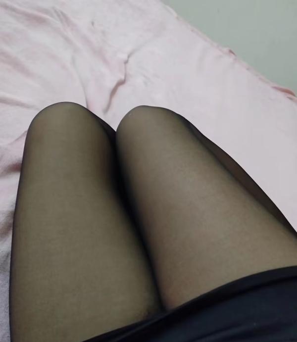 经常晒网的无毛少妇-买色网