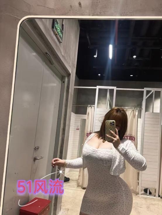 蜀山胸大屁股大bbw-买色网