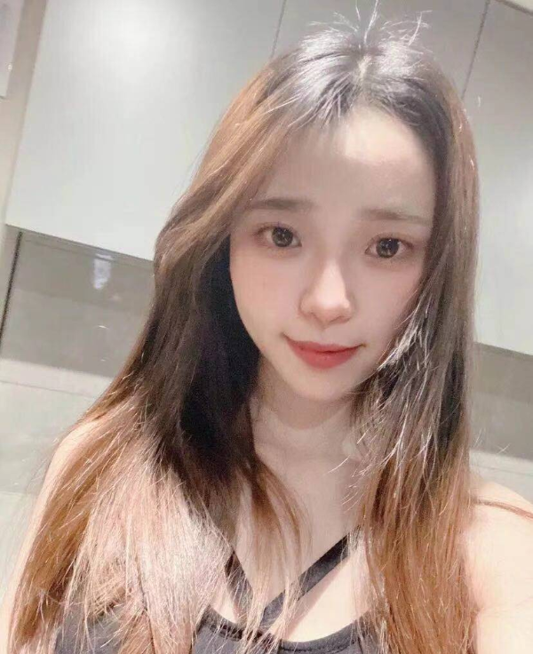 女友感十足的水蜜桃-买色网