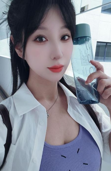 巨乳蜂腰姐姐-买色网