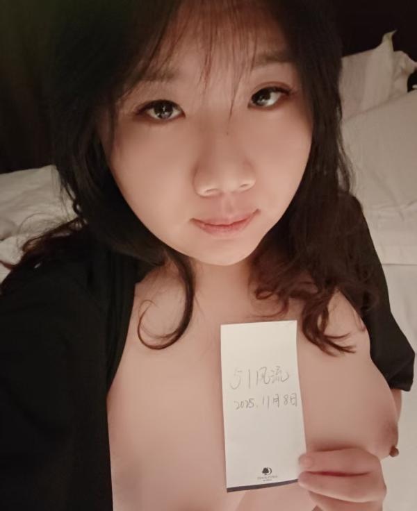 肉感甜妹小呱-买色网