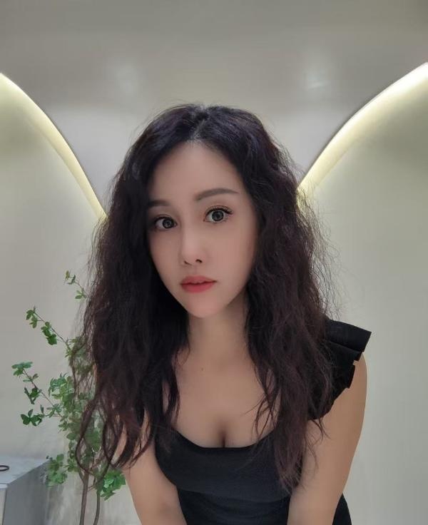 武侯区服务系骚妇诗桐-品茶社