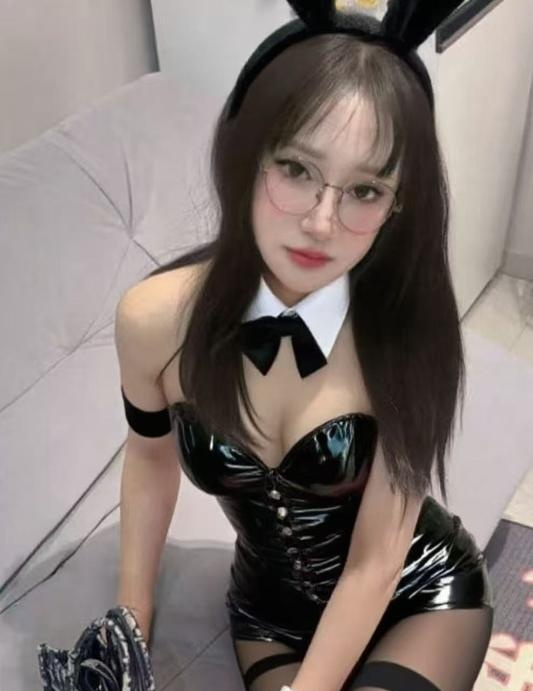 通济门性感兔女郎-品茶社