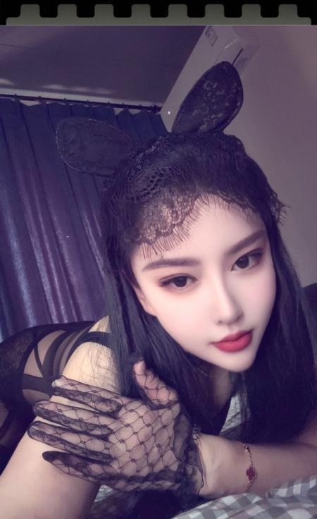 圆润挺翘小姐姐-买色网