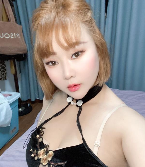 肥臀骚姨娘-买色网