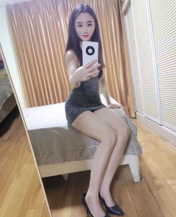 性感包臀裙女神-买色网