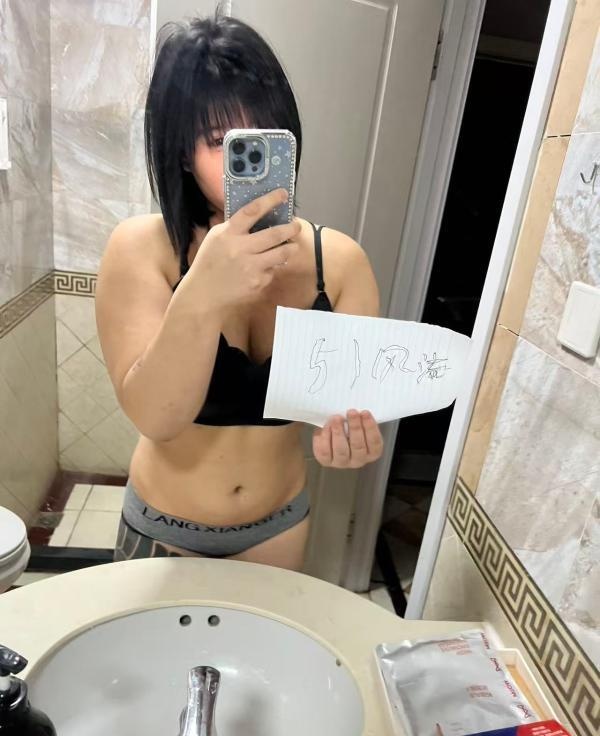 体验微胖精神小妹-买色网