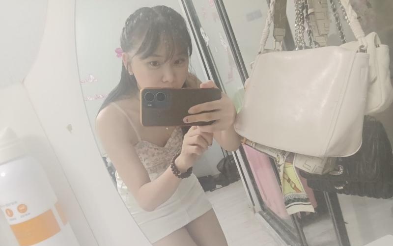 百变少妇-买色网