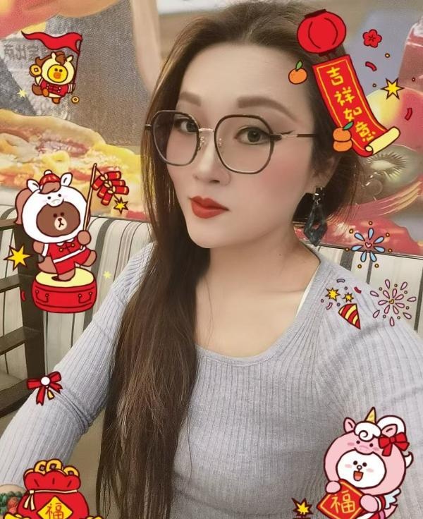 漂亮眼镜少妇-买色网