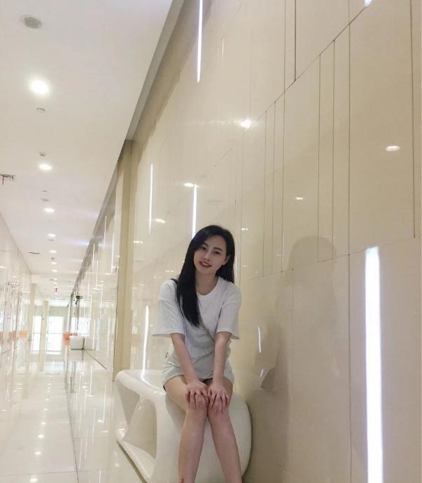 反差小萝莉阳阳-买色网
