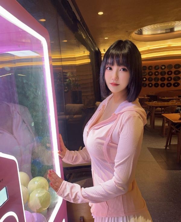 气质身材好丸子老师-品茶社