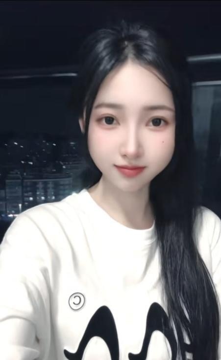 天河长腿美女姐姐-买色网