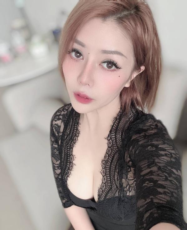 短发气质美女-买色网