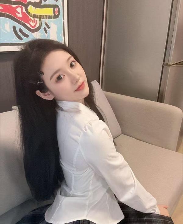 高颜值极品小美女-买色网