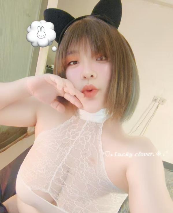 舌吻38F杯御姐-买色网
