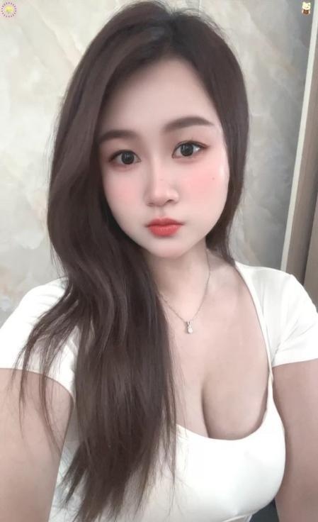 渝北性感大奶萱萱-买色网