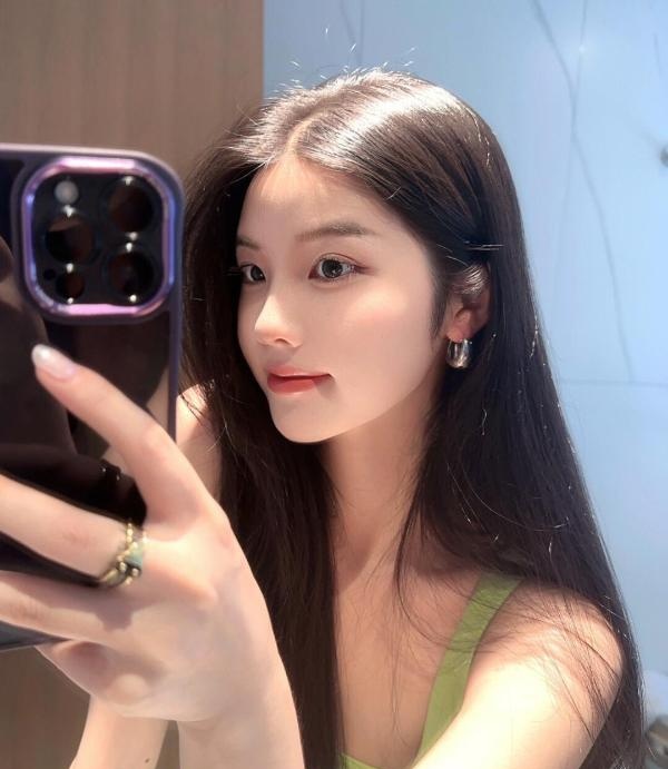 甜美可爱大胸妹子-买色网