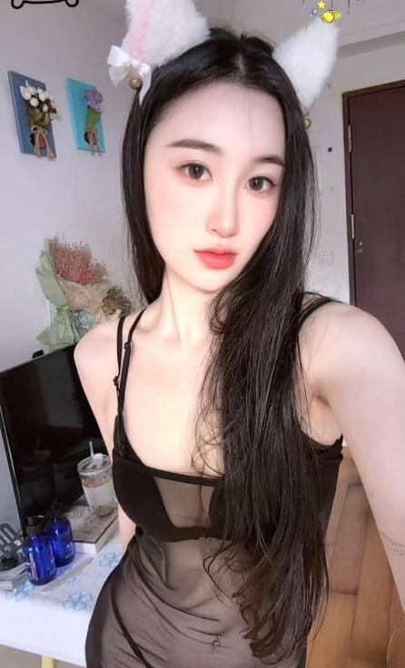 体验舌吻长腿妹子-品茶社