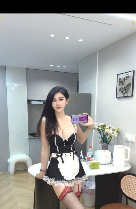 东站附近性感D奶女仆-买色网