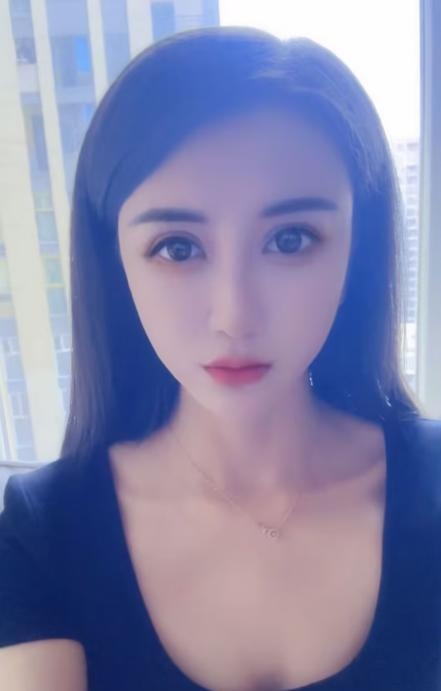 南门小小御姐安初夏-买色网