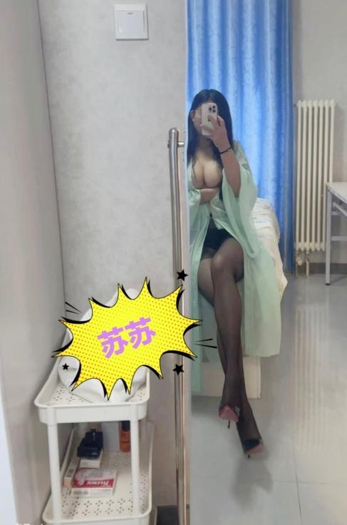 十里河镜前巨乳S苏苏-买色网