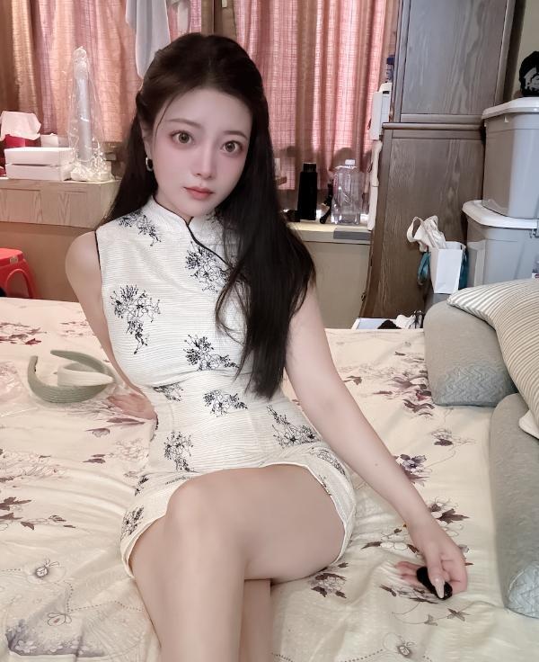 颜值女友柒柒-买色网