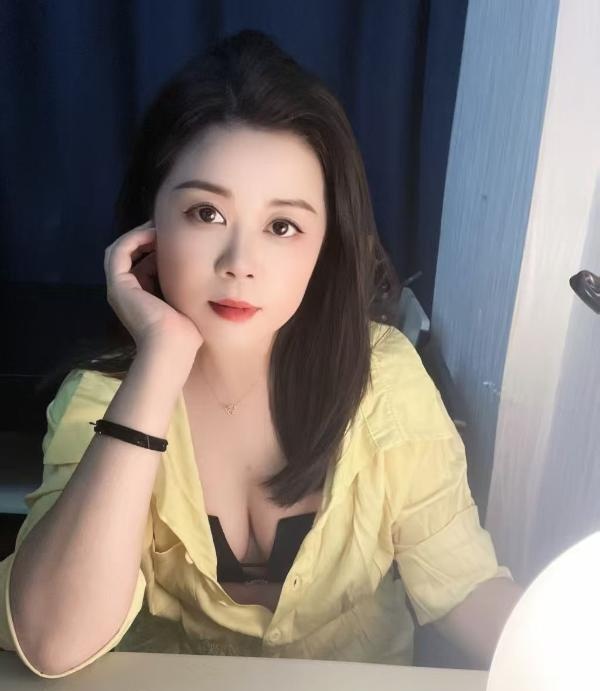 义乌包子奶少妇-买色网