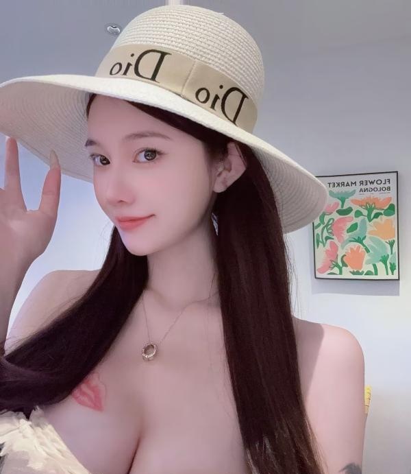 好身材瑜伽老师袁满-品茶社
