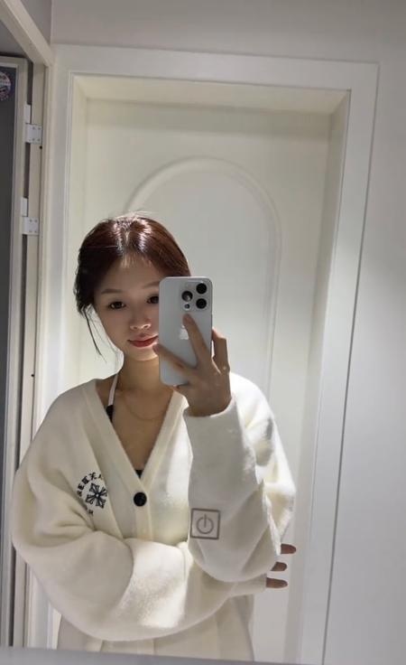 南山留深小妹-品茶社