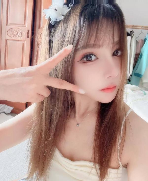 体验女友感十足小小-买色网